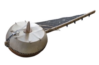 A color photographic cutout of a smaller Malian doussn'gouni with no rattle at end of neck.